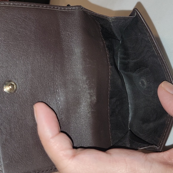 Authentic Gucci wallet - Picture 6 of 11